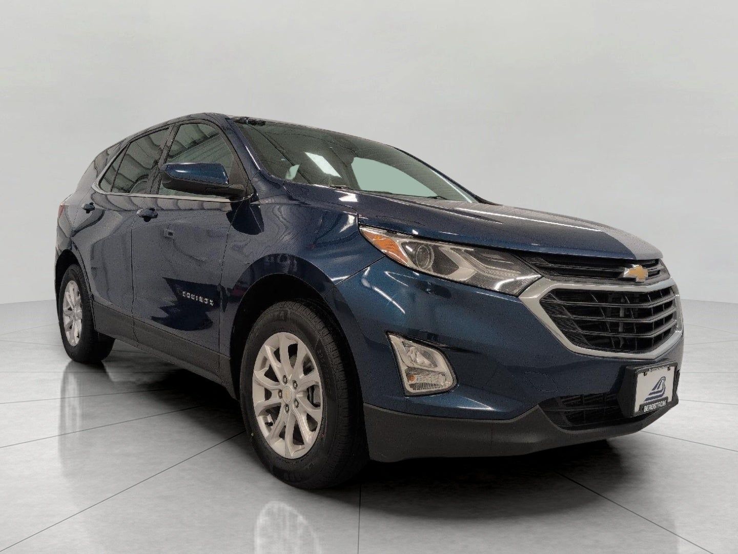 2020 Chevrolet Equinox AWD 4dr LT w/1LT in Pacific Blue Metallic — front three-quarter view